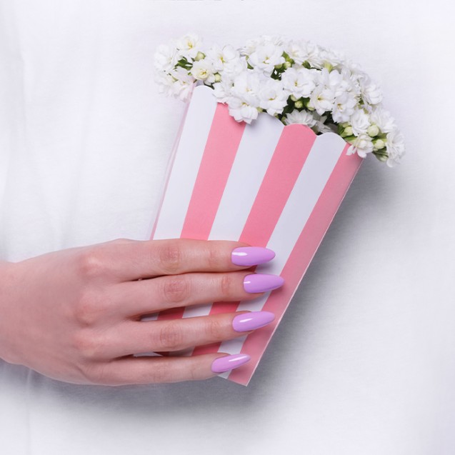 Wiosenne paznokcie – najmodniejsze trendy i kolory na sezon 2026