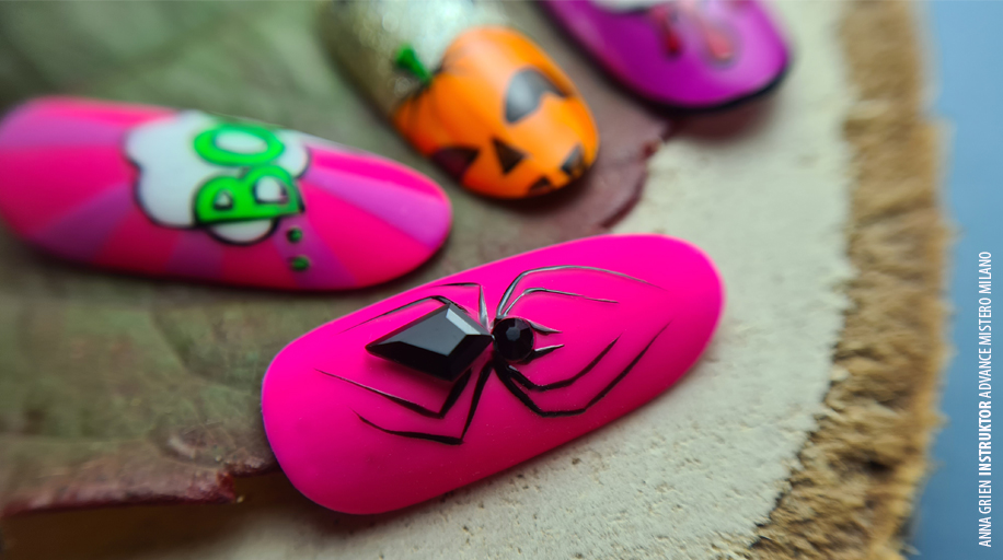 pająk paznokcie halloween